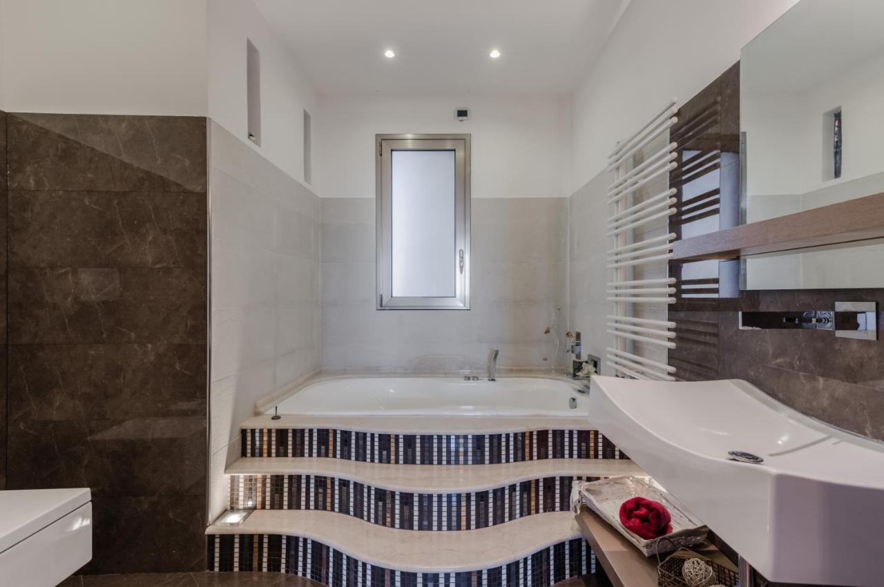 Etna View Superior Flat With Terrace And Jacuzzi Apartment Catania Exterior photo