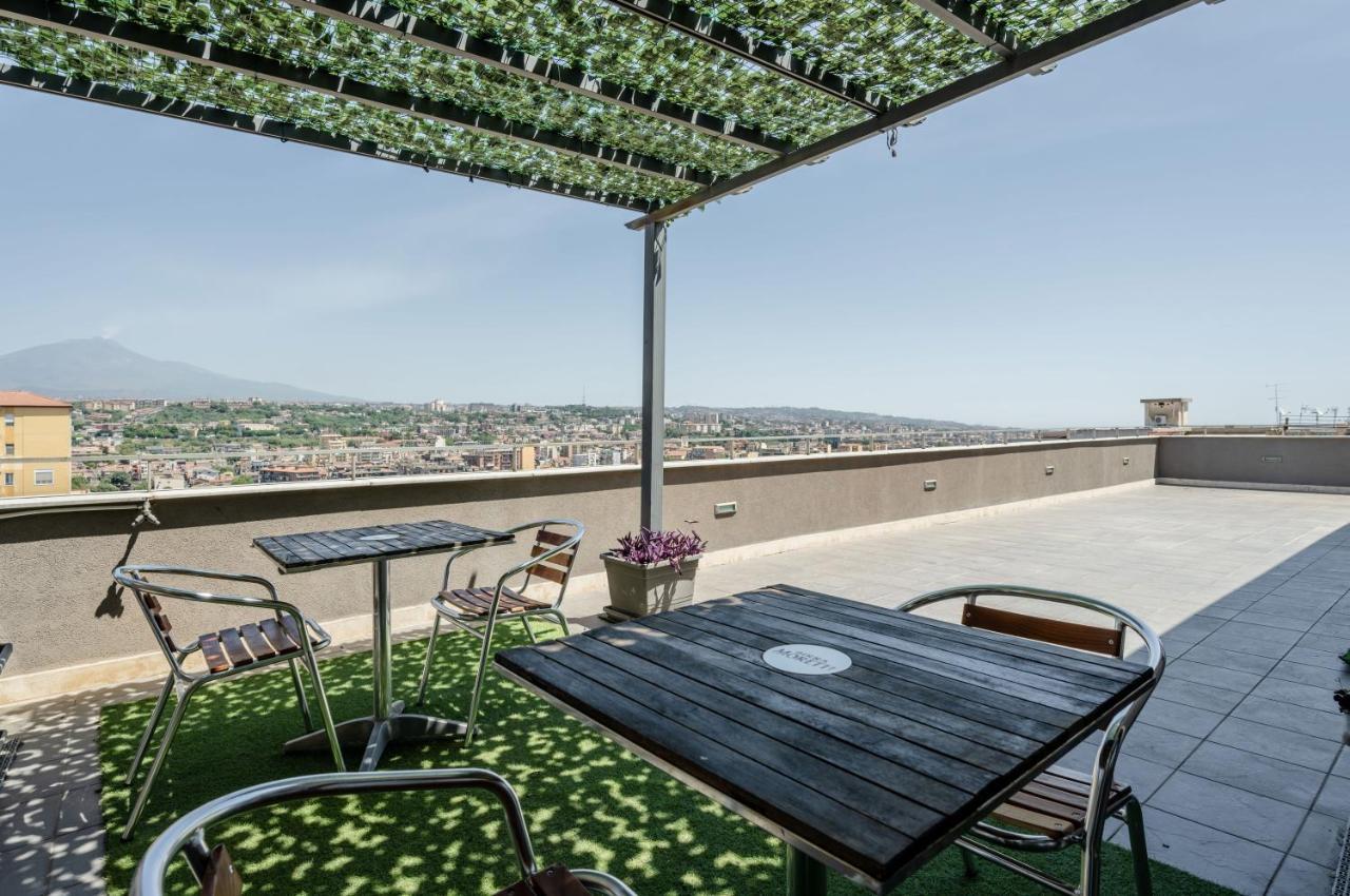 Etna View Superior Flat With Terrace And Jacuzzi Apartment Catania Exterior photo